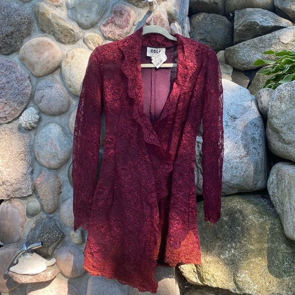 Stone cold fox long sleeve maroon wrap dress - Picture 3 of 5